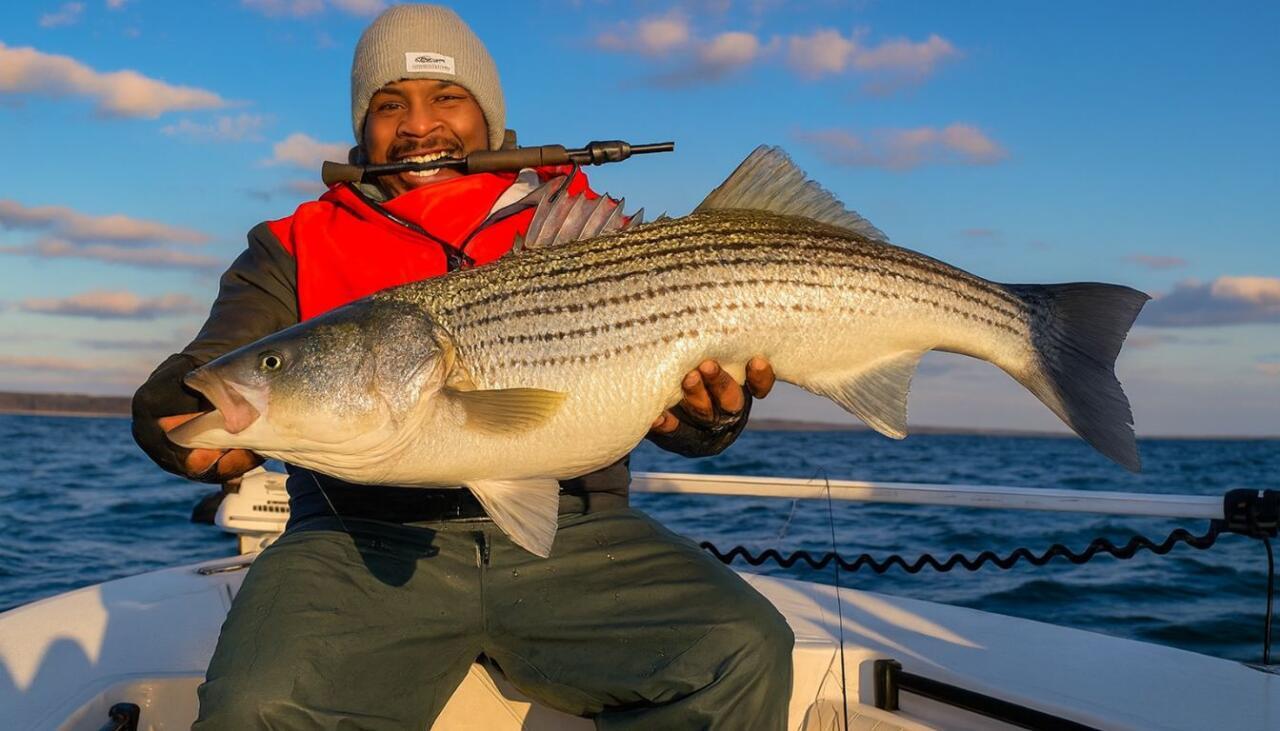 How to Catch Striped Bass: Complete Guide to Techniques, Gear, and Locations